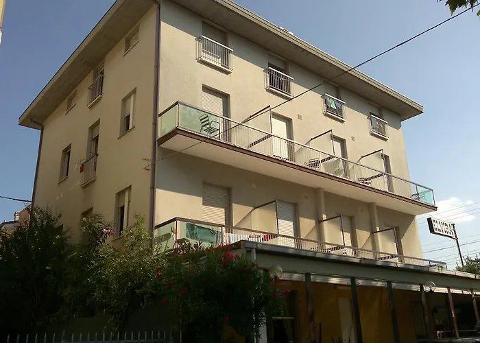 Hotel Elvira